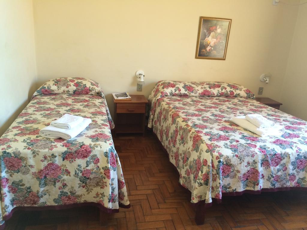 Casa Da Ponte Hotel Гояс Номер фото